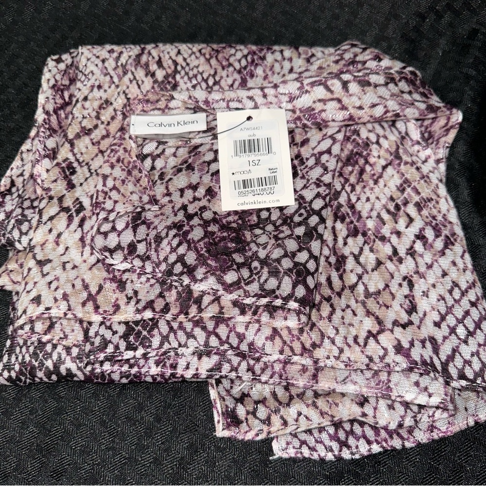 Calvin Klein Scarf Purple and Pink With Gray New With Tags - Picture 4 of 7